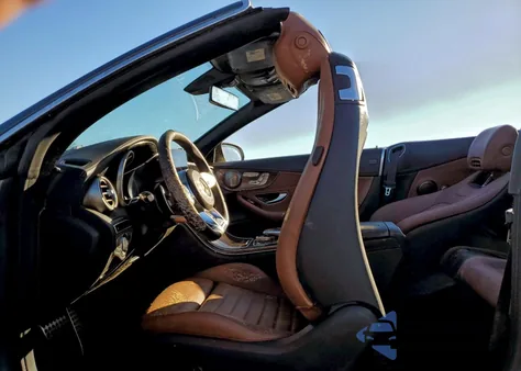 2020 Mercedes-Benz C 43 Amg z USA, uszkodzony, nr VIN WDDWK6EB2LF968884